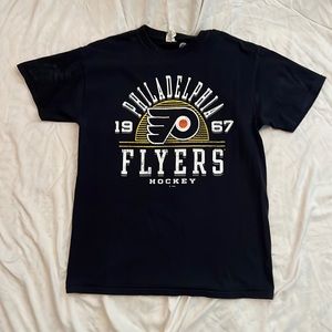 Vintage Philadelphia Flyers hockey T-shirt